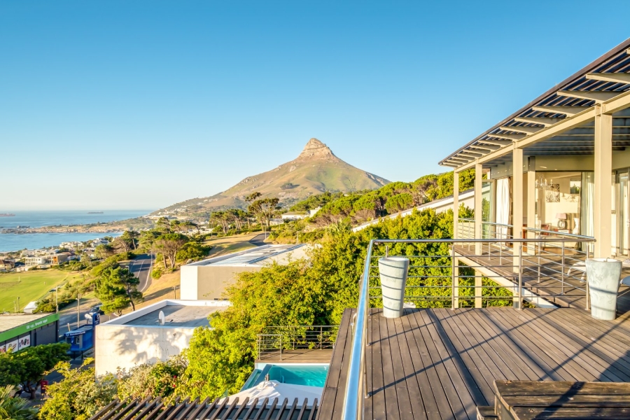 To Let 6 Bedroom Property for Rent in Camps Bay Western Cape